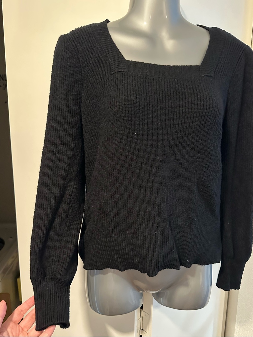 Medium Retrology Black Square-Neck Ribbed Women's Sweater